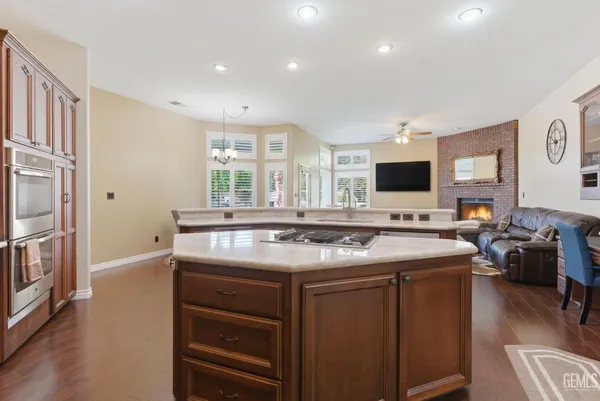 $745,000 | Undisclosed Address, Bakersfield, CA 93312