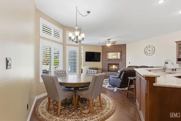 $745,000 | Undisclosed Address, Bakersfield, CA 93312