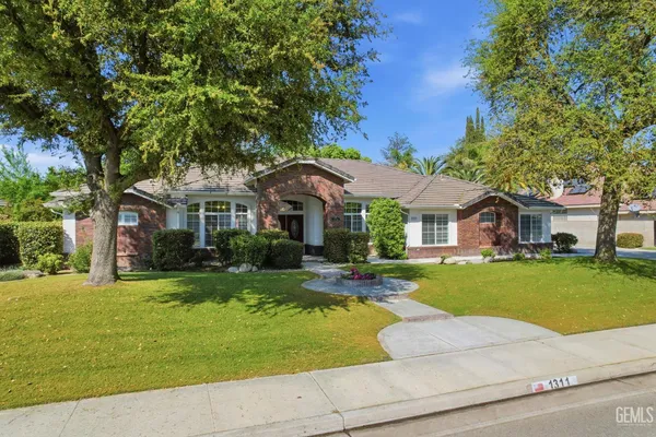 $745,000 | Undisclosed Address, Bakersfield, CA 93312