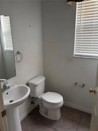 a view of utility room