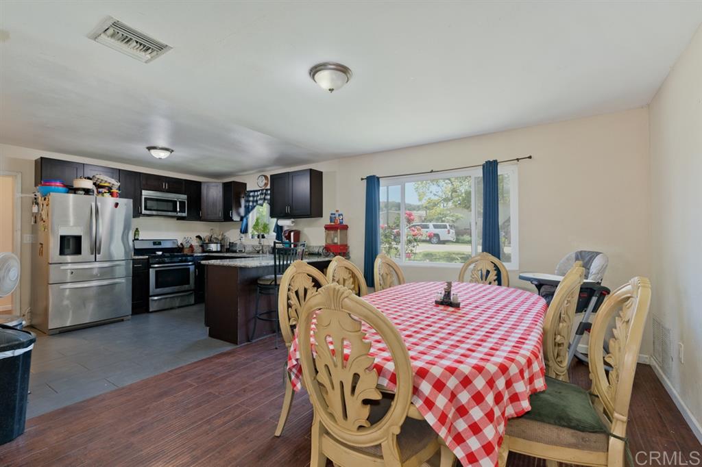 8229 Medill Avenue El Cajon, CA 92021 - Photo 12 of 25