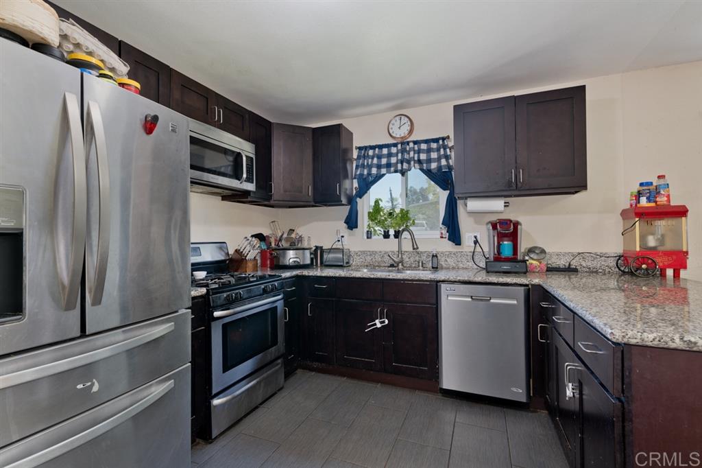 8229 Medill Avenue El Cajon, CA 92021 - Photo 7 of 25