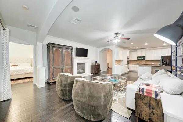 $609,000 | 518 Victoria Drive, Cedar Park, TX 78613