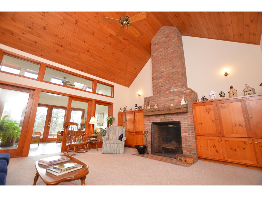 453 Old Farm Road Stowe, VT 05672 - Photo 2 of 32