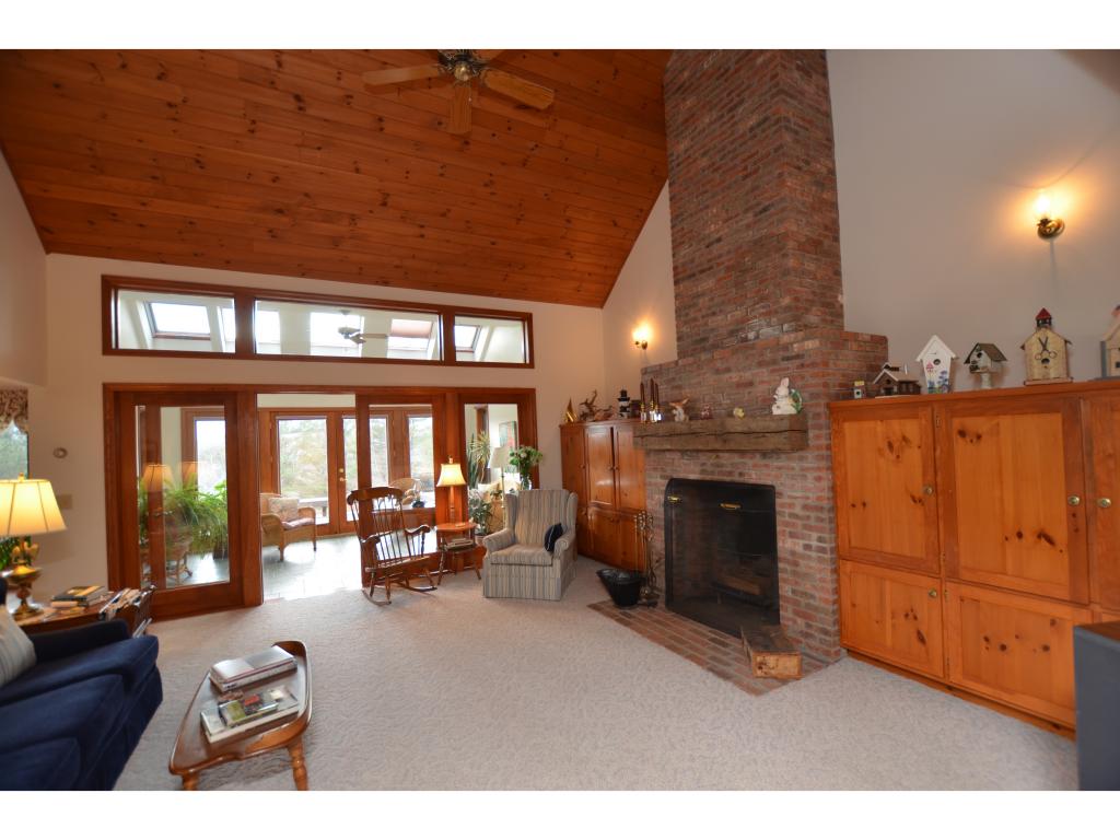 453 Old Farm Road Stowe, VT 05672 - Photo 5 of 32