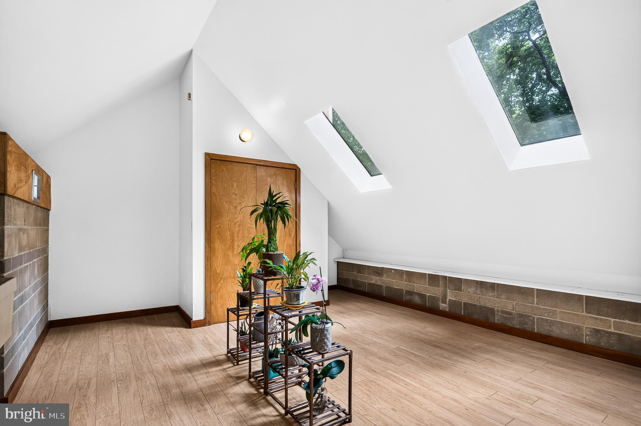 10817 Cross School Road Reston, VA 20191 - Photo 69 of 89 Originally as Greenroom