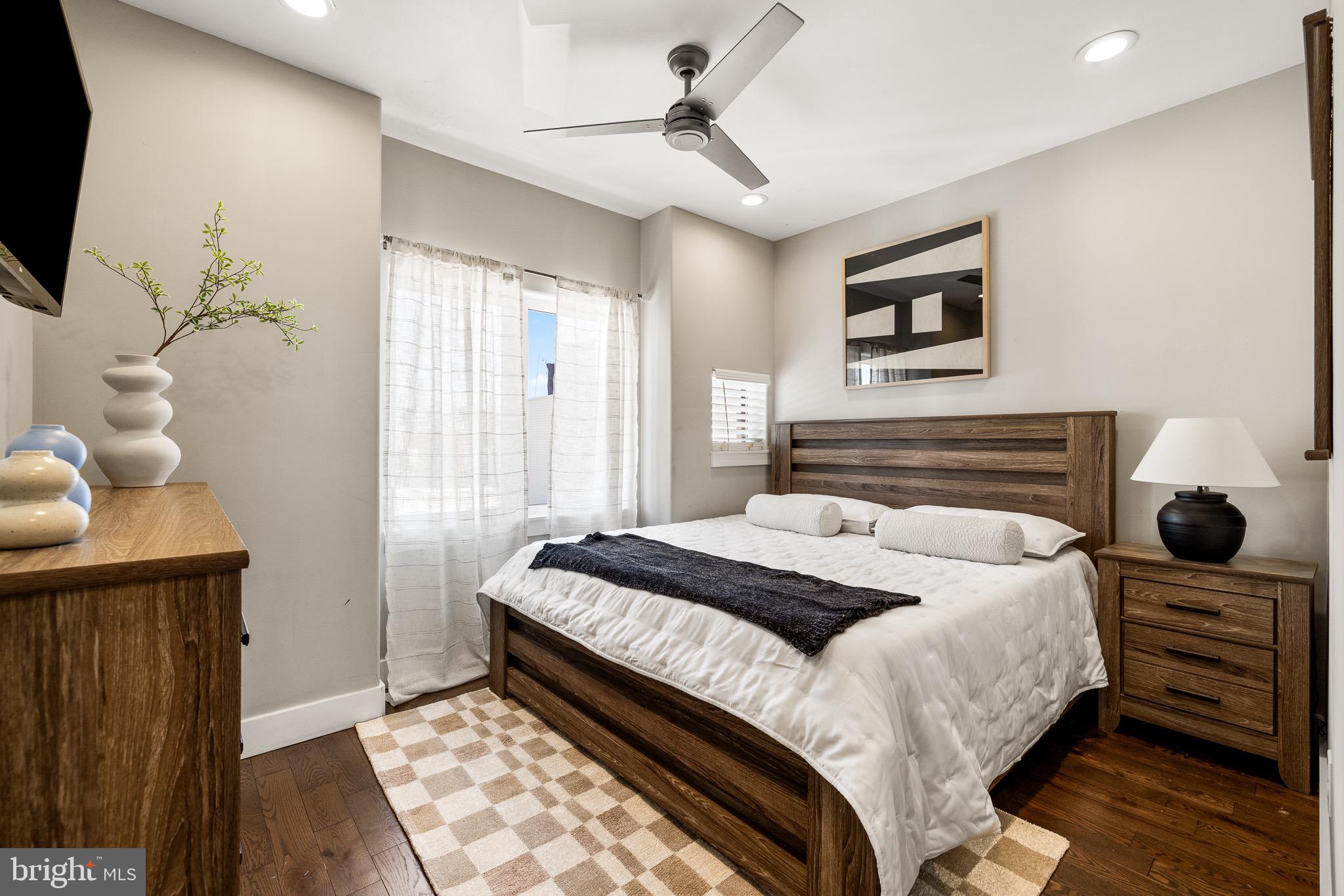 2108 Cross Street Philadelphia, PA 19146 - Photo 6 of 14