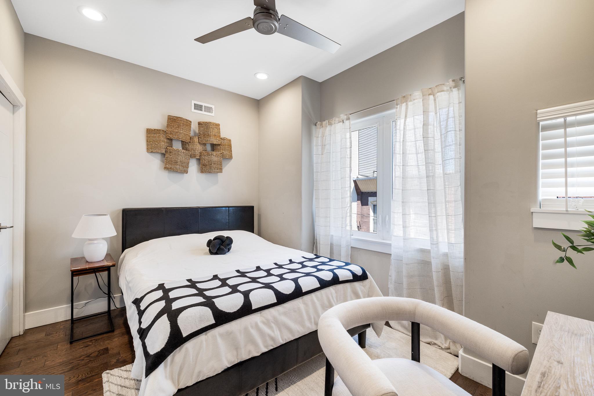 2108 Cross Street Philadelphia, PA 19146 - Photo 10 of 14