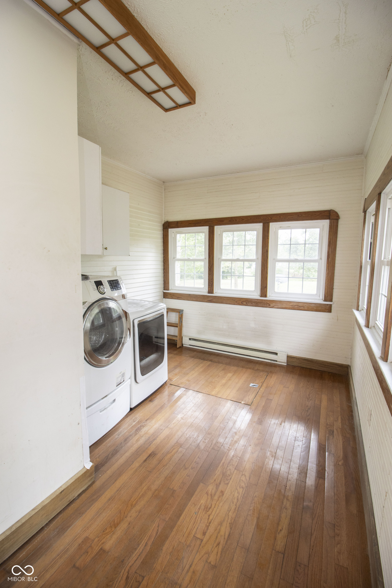 6038 South High School Road Indianapolis, IN 46221 - Photo 23 of 34 Gallery Image 23