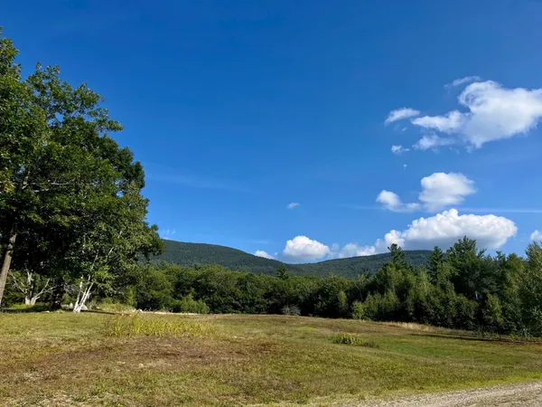 $284,000 | 0 Howe Road, Wilmot, NH 03287