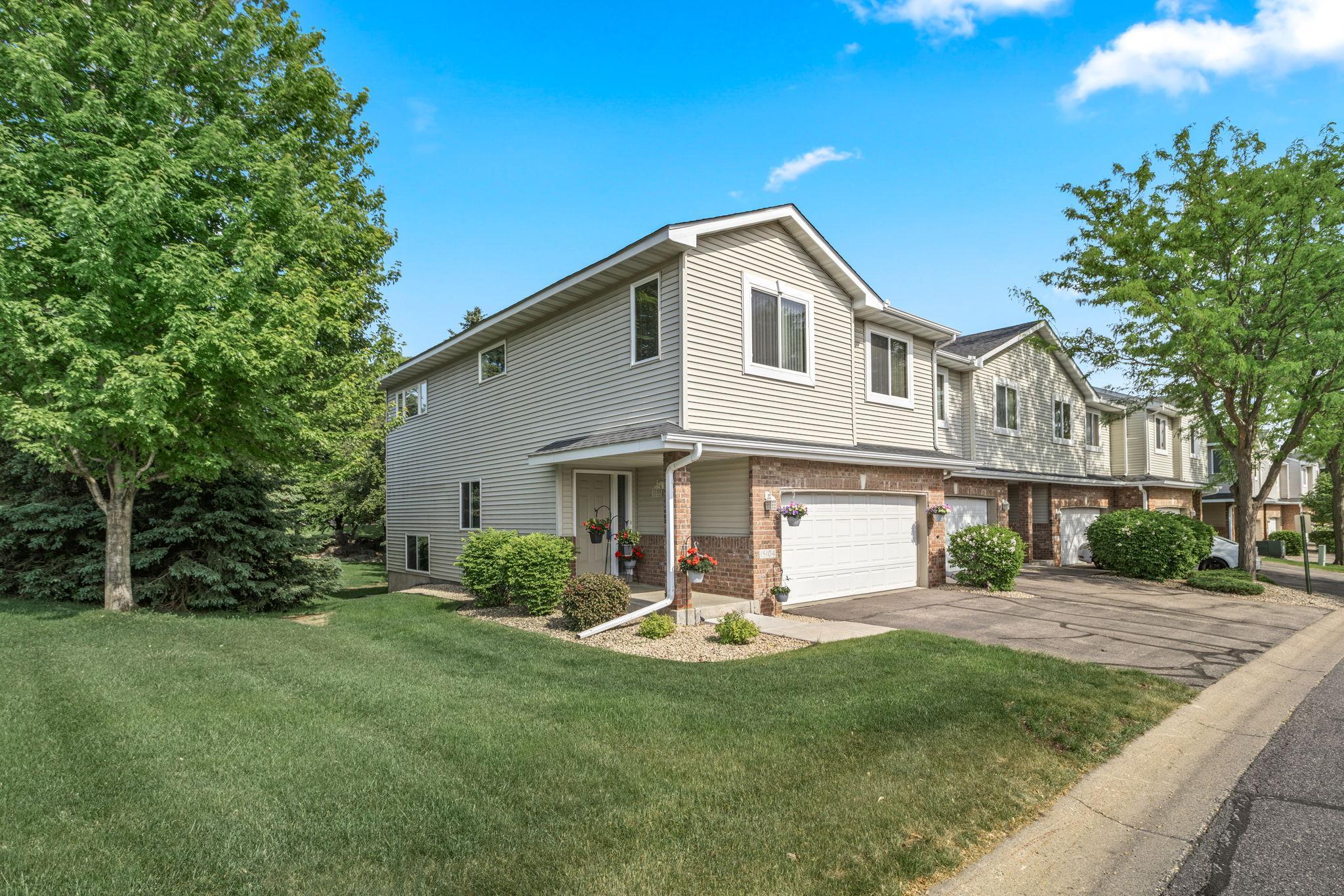 15104 Cimarron Way Rosemount, MN 55068 - Photo 2 of 22