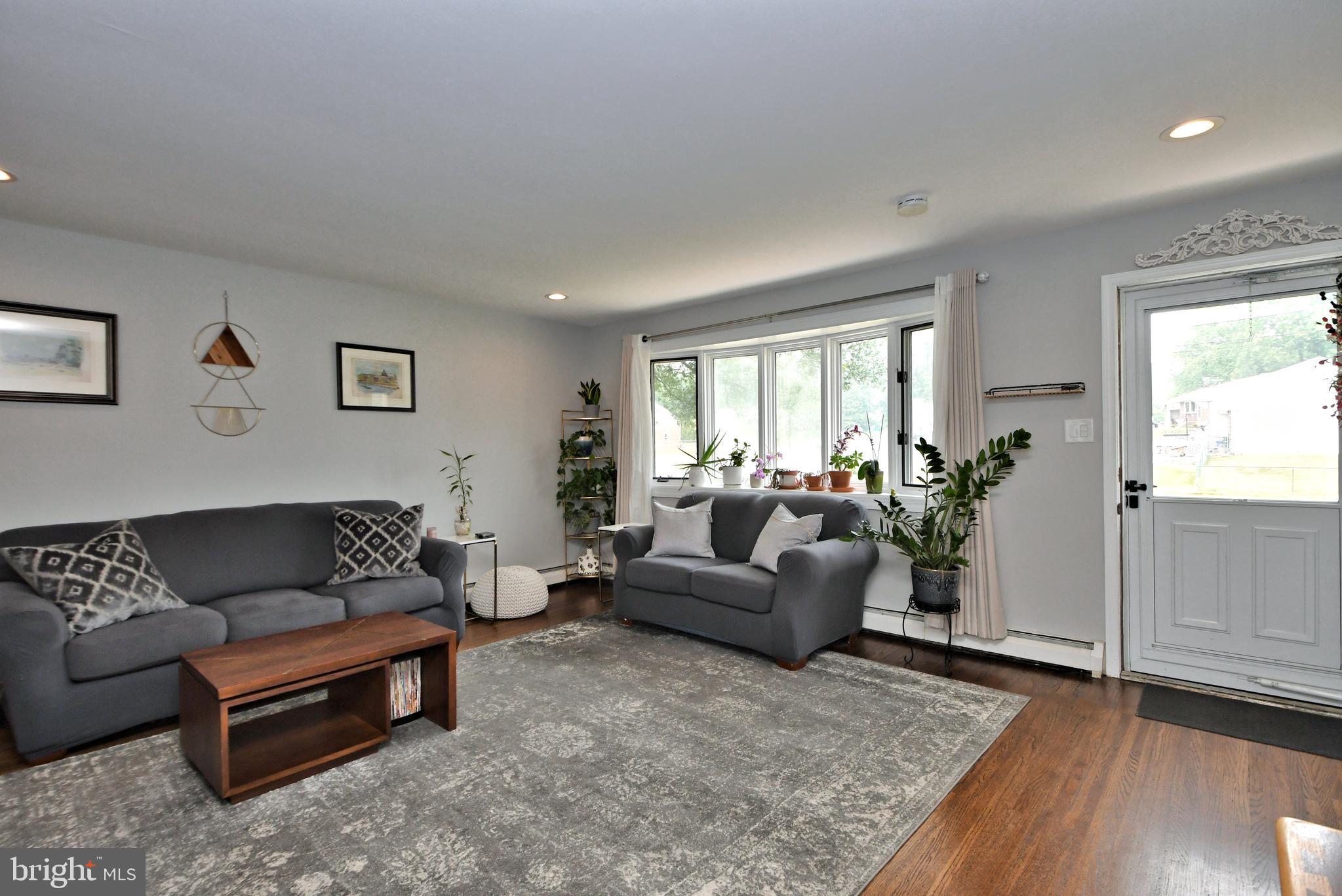 3110 Markle Road Norristown, PA 19403 - Photo 4 of 53 Gallery Image 4