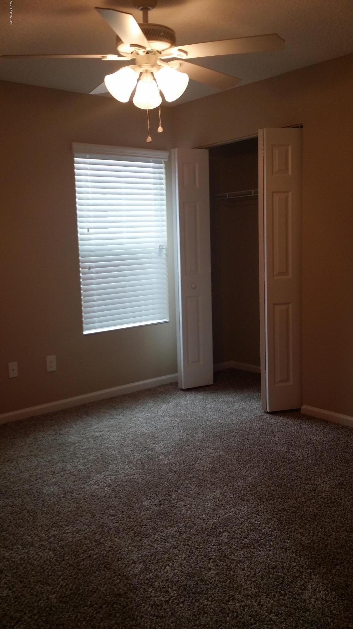 4456 Hudnall Road Jacksonville, FL 32207 - Photo 5 of 14 20160110_143055