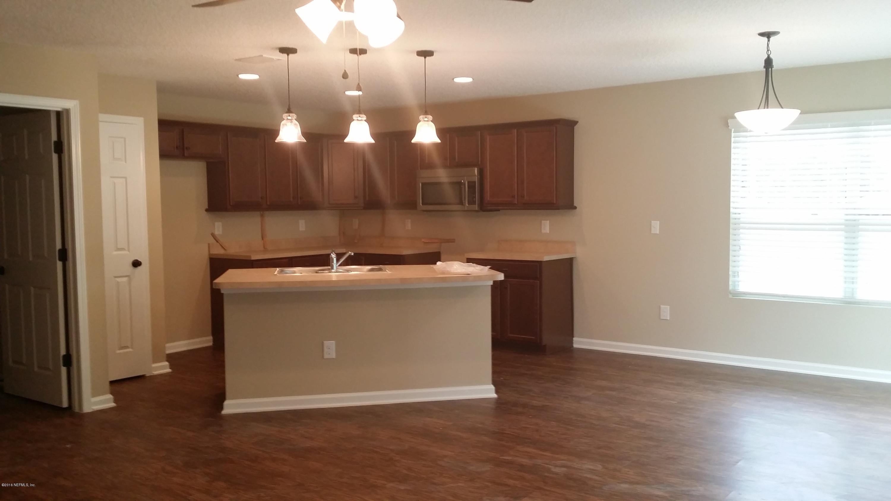 4456 Hudnall Road Jacksonville, FL 32207 - Photo 8 of 14 20160110_143219
