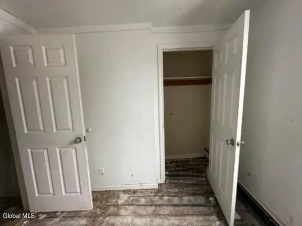 $164,300 | 111 Johnston Avenue, Cohoes, NY 12047