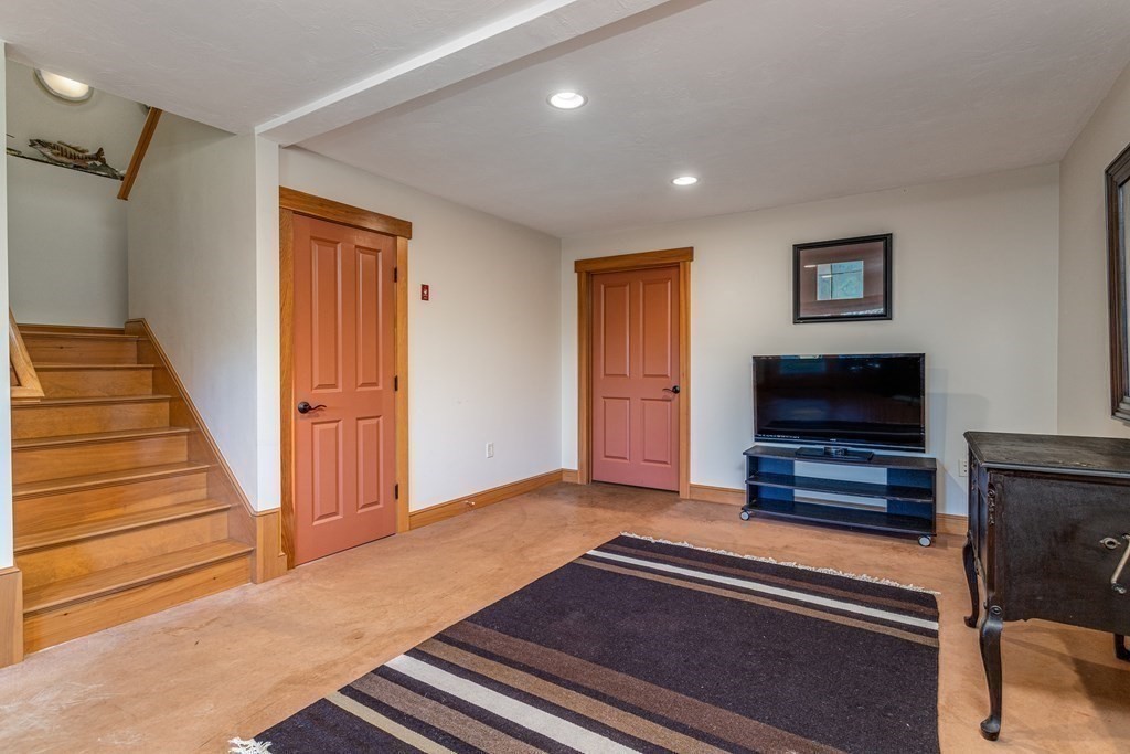 157 Packard Hill Road Ashburnham, MA 01430 - Photo 30 of 42