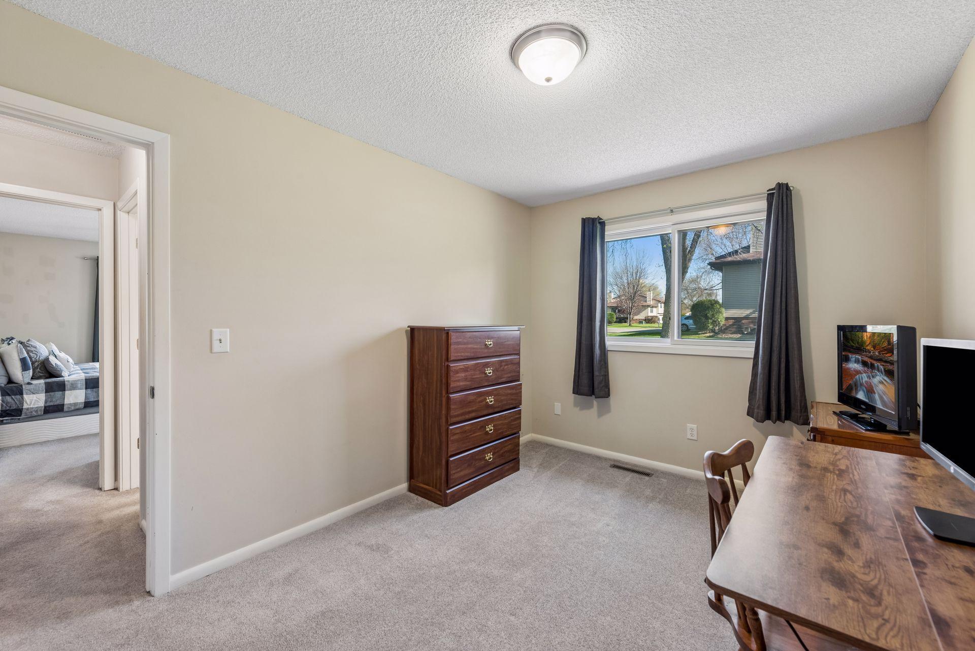 8646 South Maplebrook Circle Brooklyn Park, MN 55445 - Photo 12 of 16