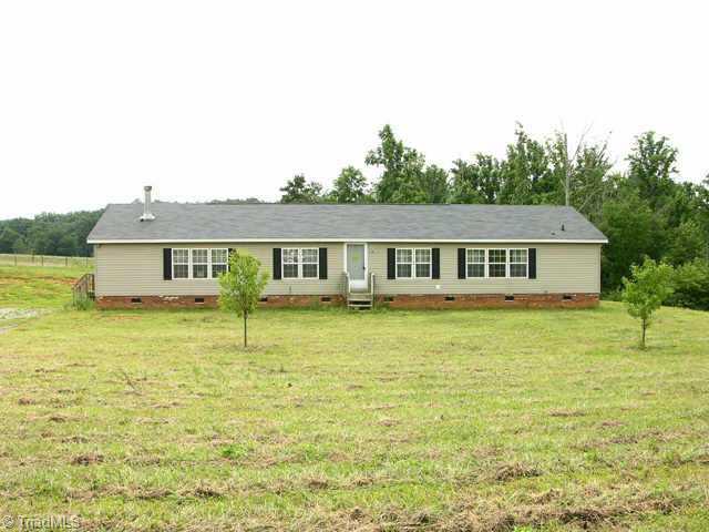 1074 Precinct Road Pilot Mountain, NC 27041 - Photo 1 of 1 Exterior Front.