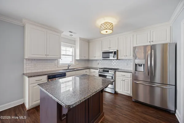 $415,000 | 614 Brookfield Drive, Winterville, NC 28590