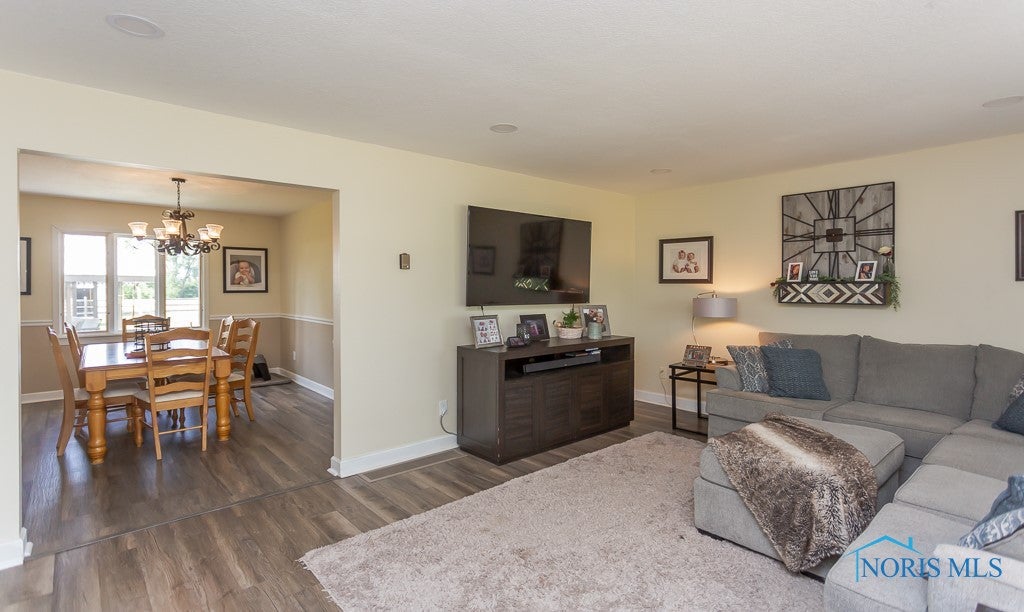 24853 West Reservation Line Road Curtice, OH 43412 - Photo 4 of 46 Gallery Image 4