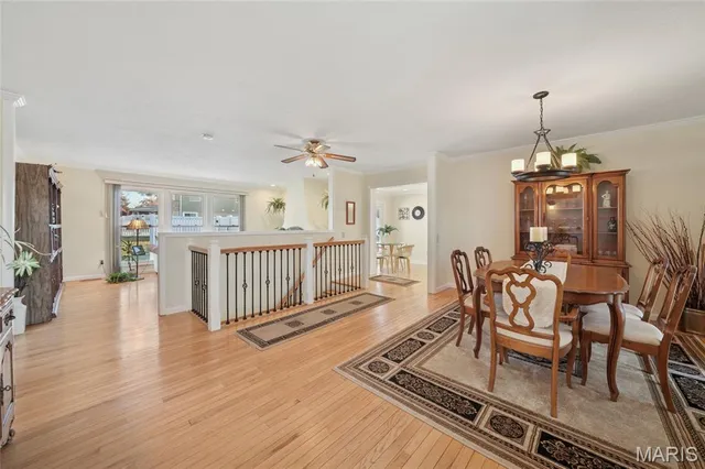 $395,000 | 825 Phaeton Drive, Manchester, MO 63021