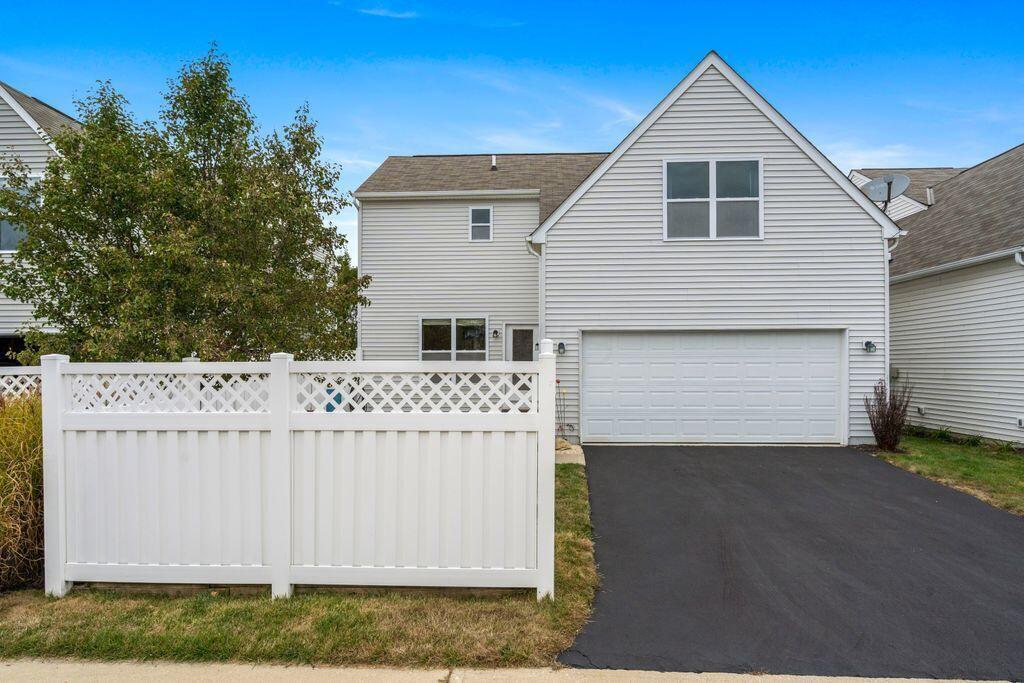 5735 Nadler Road Dublin, OH 43016 - Photo 43 of 48 2 Car Garage