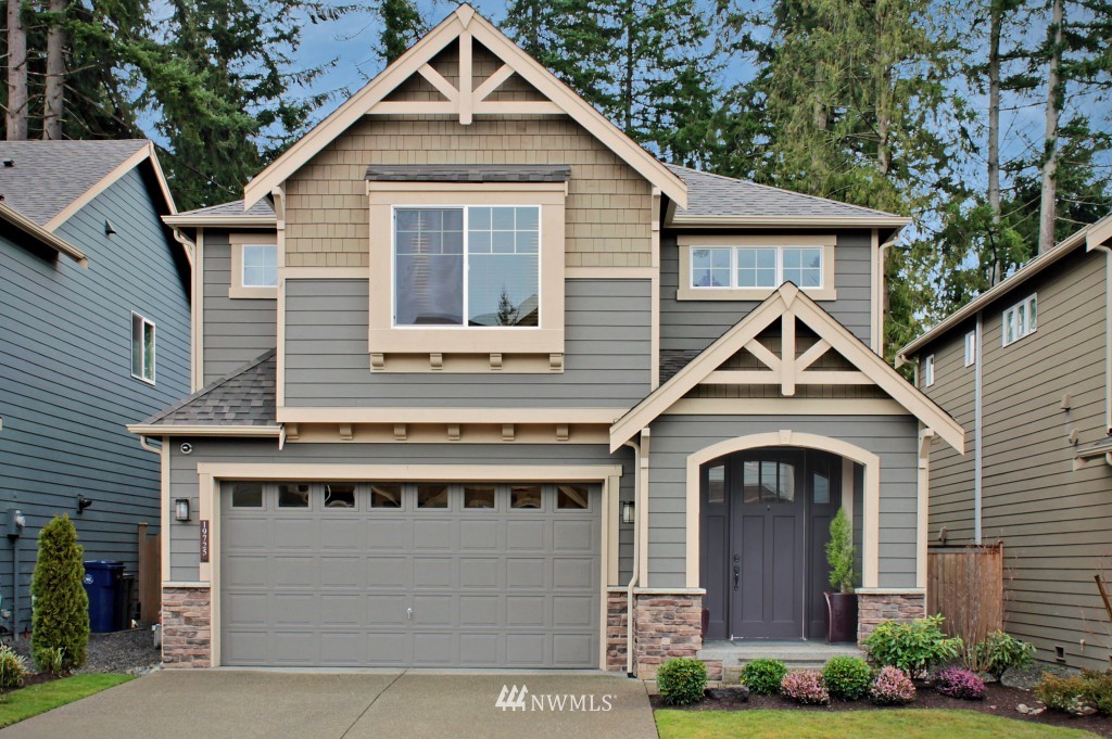 19725 3rd Avenue Southeast, Unit 25 Bothell, WA 98012 - Photo 2 of 24 Gallery Image 2