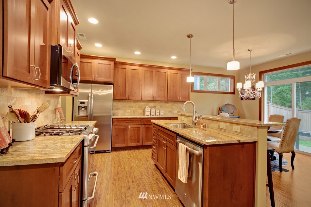 19725 3rd Avenue Southeast, Unit 25 Bothell, WA 98012 - Photo 8 of 24 Gallery Image 8