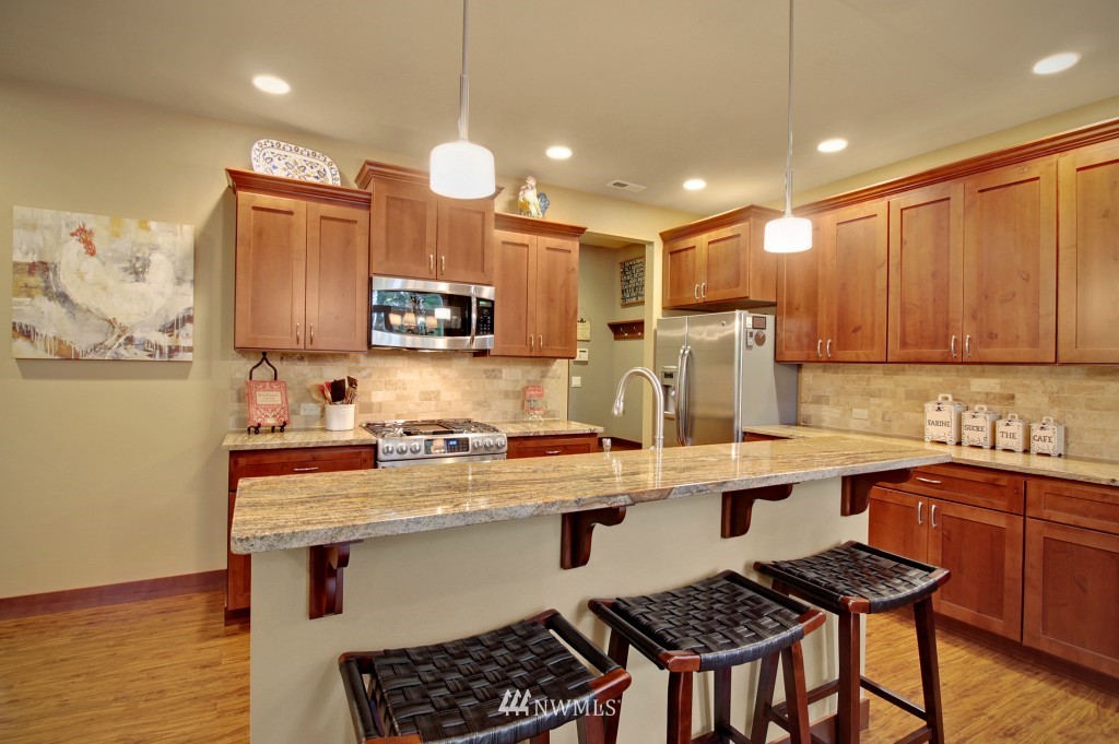 19725 3rd Avenue Southeast, Unit 25 Bothell, WA 98012 - Photo 9 of 24 Gallery Image 9