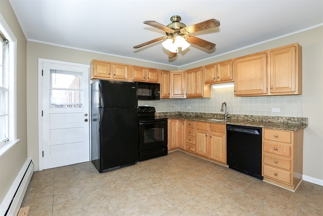 1905 Parkside Drive, Unit 1A Park Ridge, IL 60068 - Photo 3 of 10