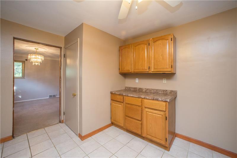 2425 Saunders Station Road Monroeville, PA 15146 - Photo 14 of 25 Gallery Image 14