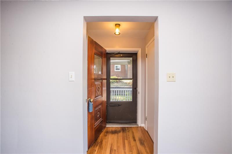 2425 Saunders Station Road Monroeville, PA 15146 - Photo 4 of 25 Gallery Image 4