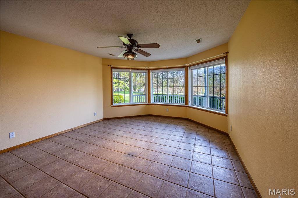 4873 Highway 72 Jackson, MO 63755 - Photo 16 of 56