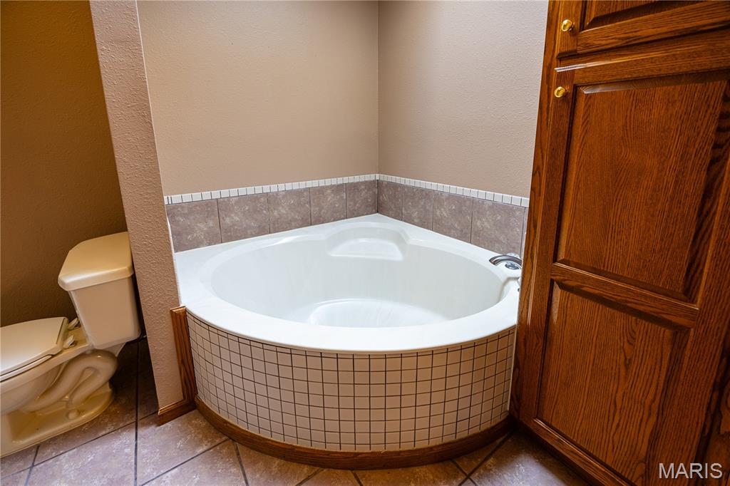 4873 Highway 72 Jackson, MO 63755 - Photo 31 of 56