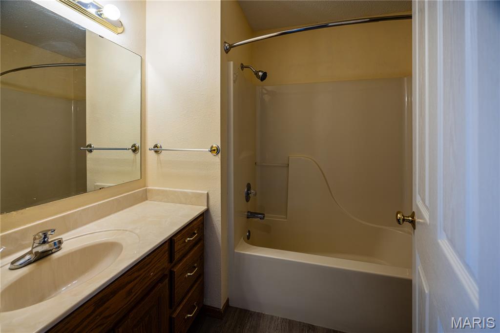 4873 Highway 72 Jackson, MO 63755 - Photo 38 of 56