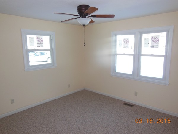 147 Fair Oak Road Springfield, MA 01128 - Photo 20 of 30