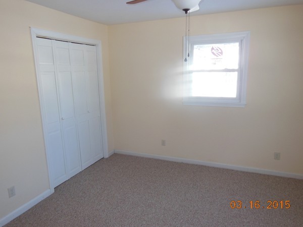 147 Fair Oak Road Springfield, MA 01128 - Photo 25 of 30