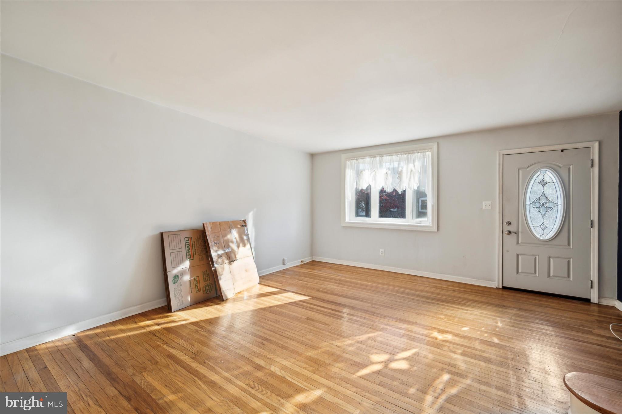 7048 Rutland Street Philadelphia, PA 19149 - Photo 2 of 15 Gallery Image 2