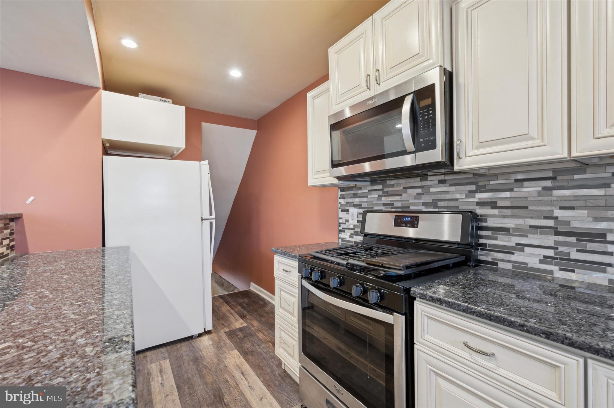 7048 Rutland Street Philadelphia, PA 19149 - Photo 7 of 15 Gallery Image 7