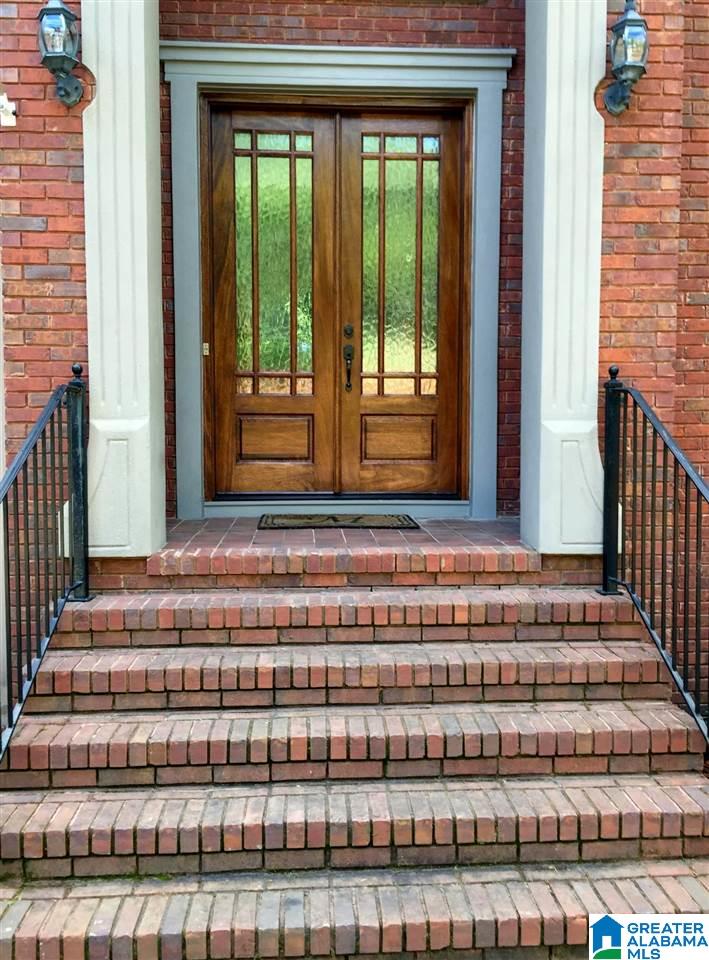 521 Bayhill Ridge Circle Birmingham, AL 35244 - Photo 3 of 35