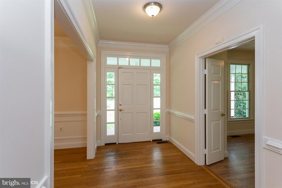 9892 Obannons Mill Road Boston, VA 22713 - Photo 2 of 24 Interior (General)