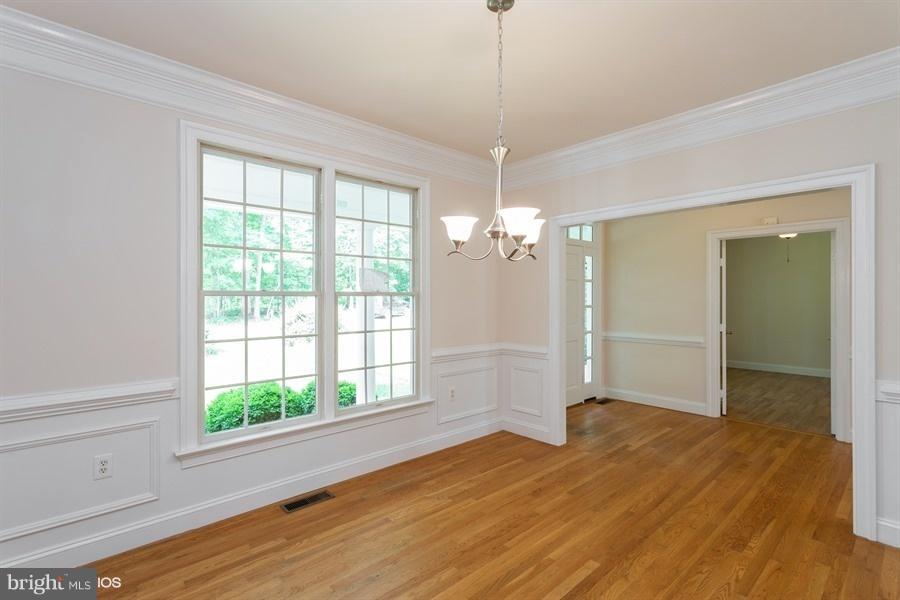 9892 Obannons Mill Road Boston, VA 22713 - Photo 3 of 24 Dining Room