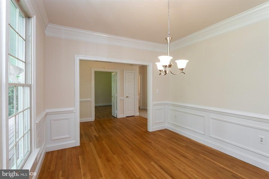 9892 Obannons Mill Road Boston, VA 22713 - Photo 4 of 24 Dining Room