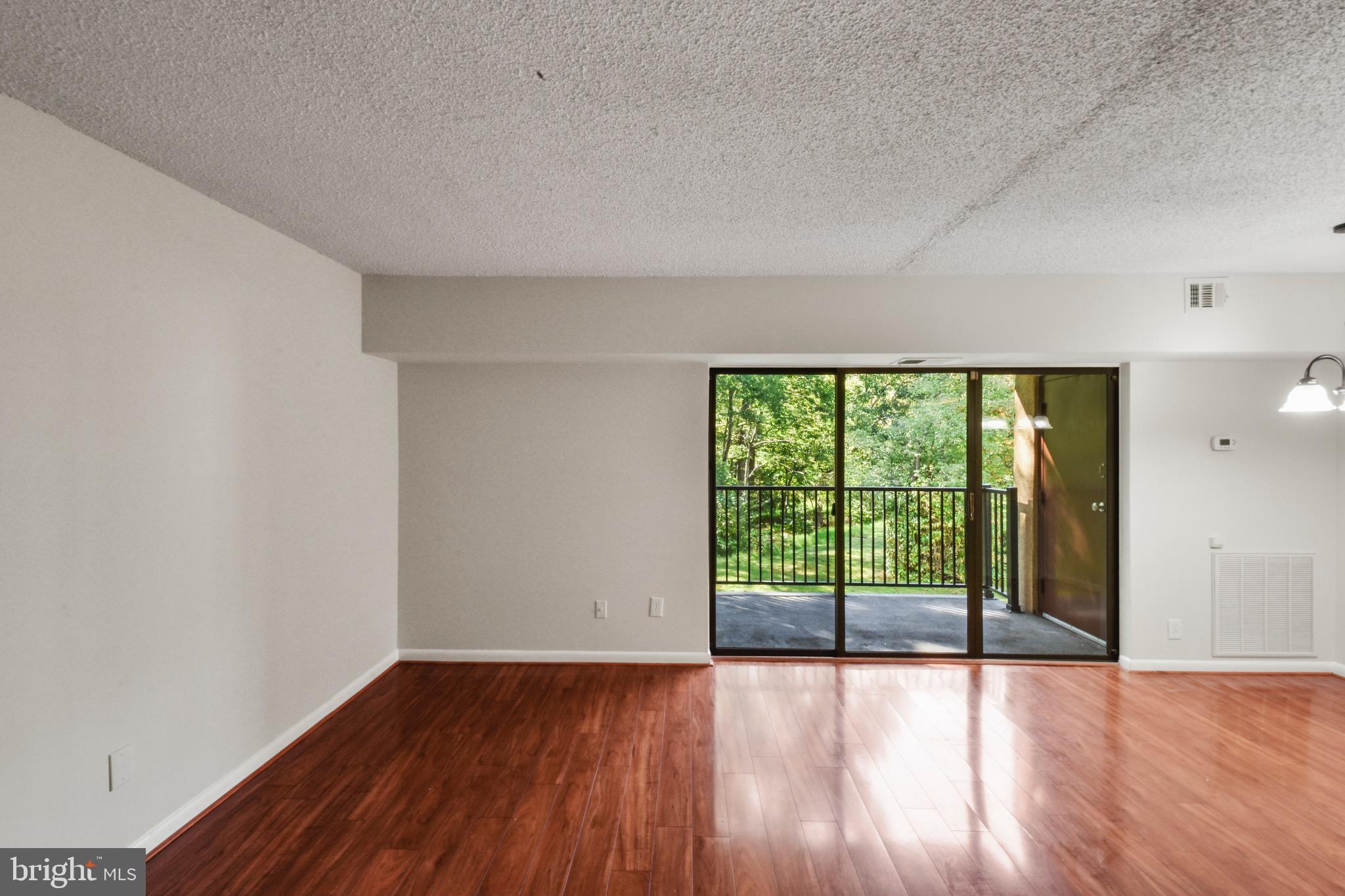 11653 Stoneview Square, Unit 11C Reston, VA 20191 - Photo 6 of 29