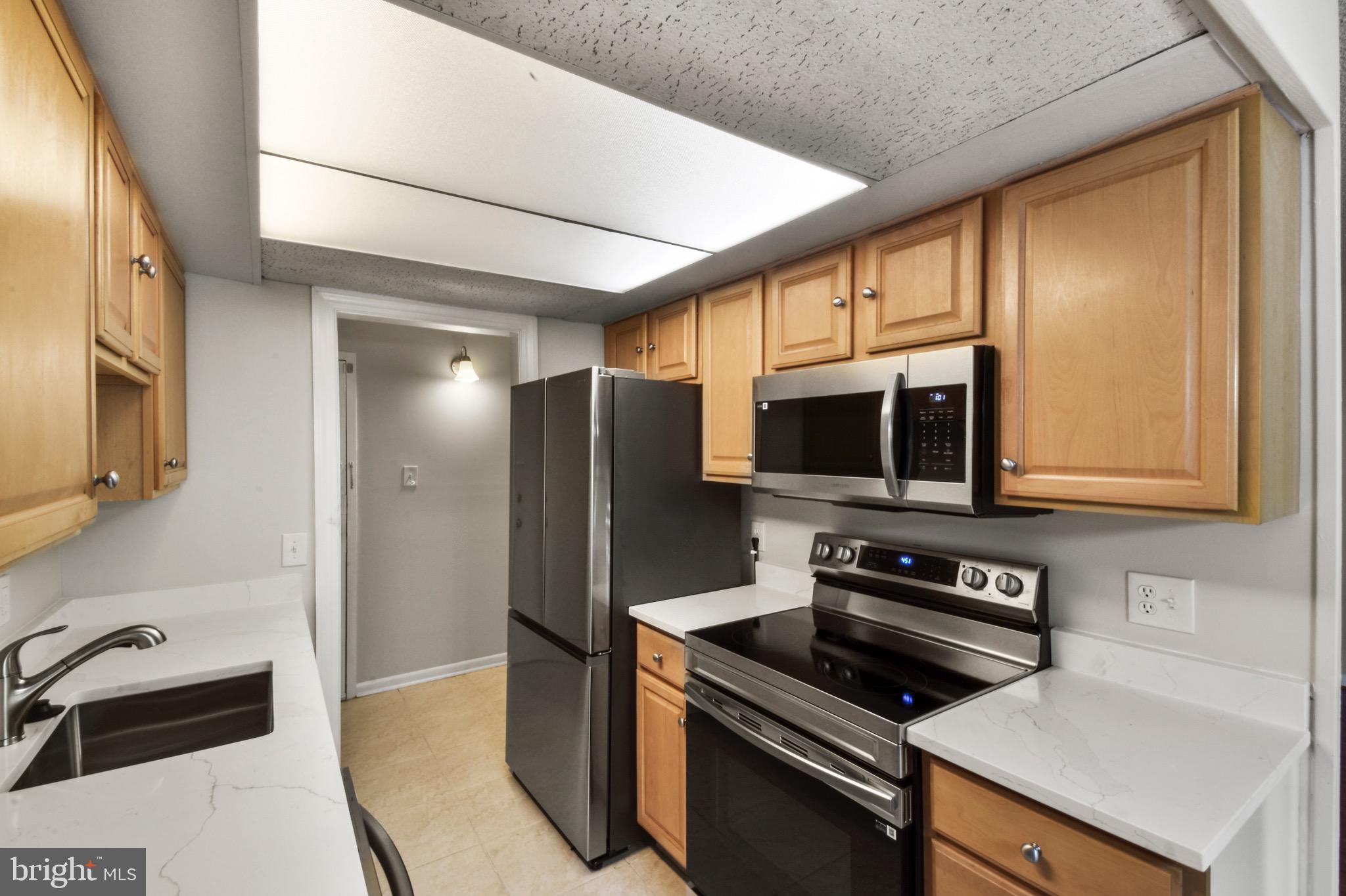 11653 Stoneview Square, Unit 11C Reston, VA 20191 - Photo 9 of 29