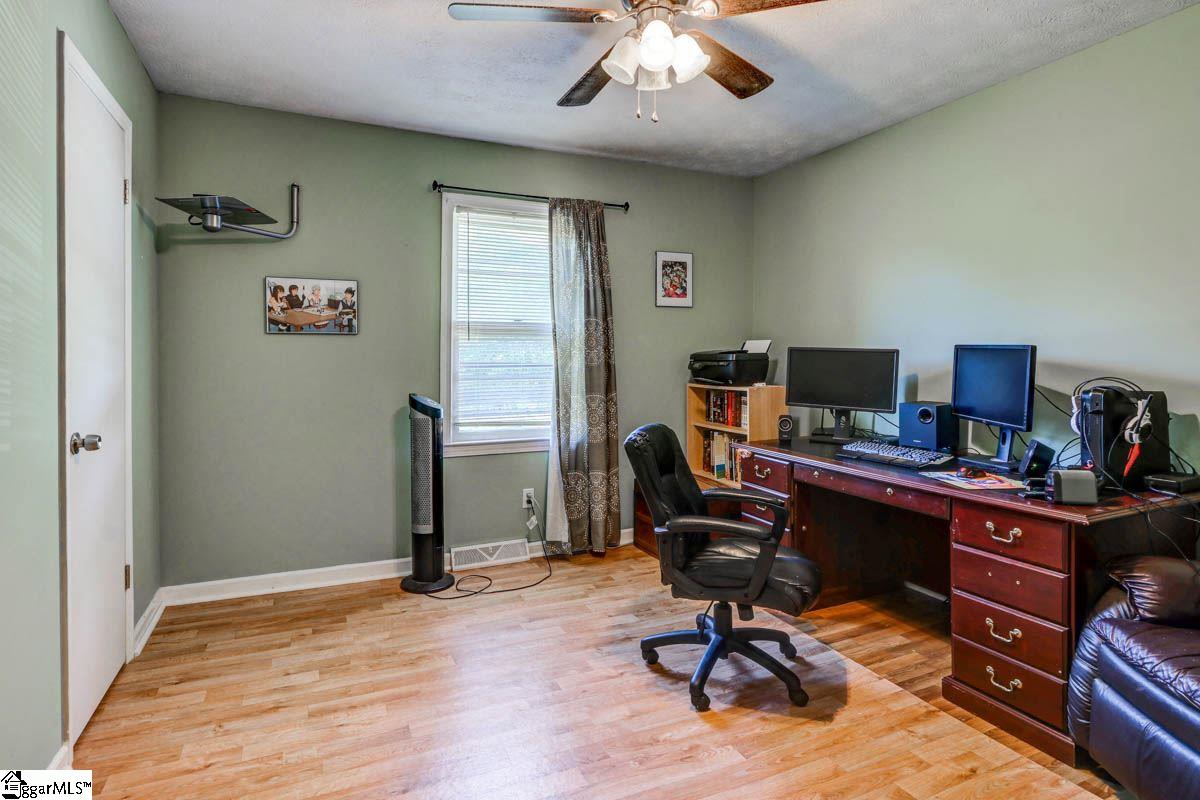 4422 Old Easley Bridge Road Easley, SC 29642 - Photo 18 of 22 Gallery Image 18