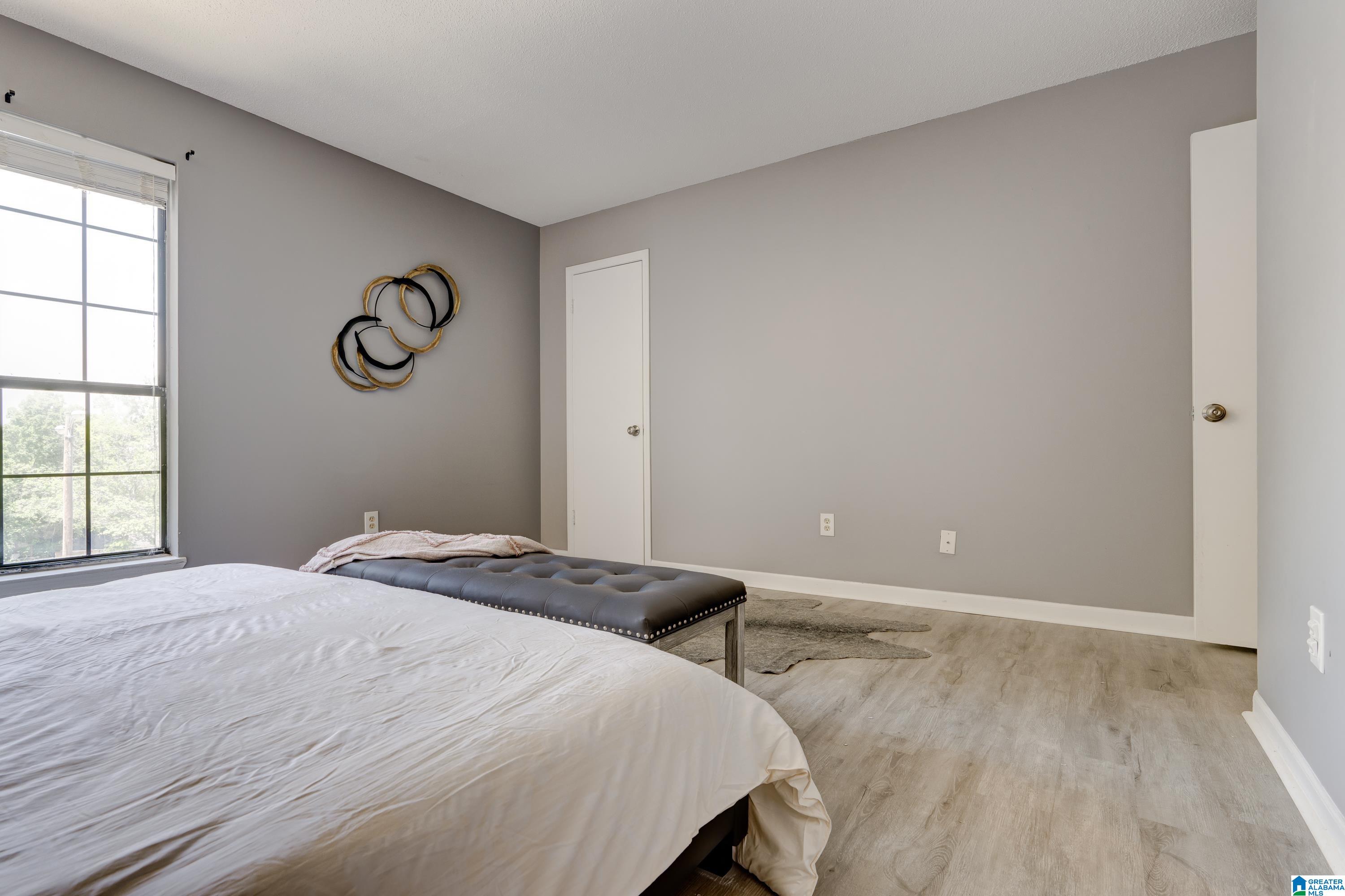 6137 Crest Green Road Birmingham, AL 35212 - Photo 20 of 26
