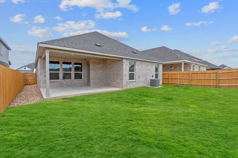 $445,990 | 1836 Crooked Crk Street, Leander, TX 78641
