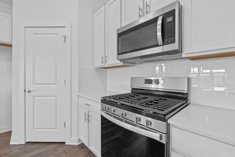 $445,990 | 1836 Crooked Crk Street, Leander, TX 78641