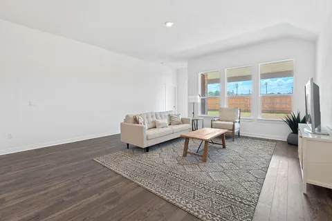 $445,990 | 1836 Crooked Crk Street, Leander, TX 78641